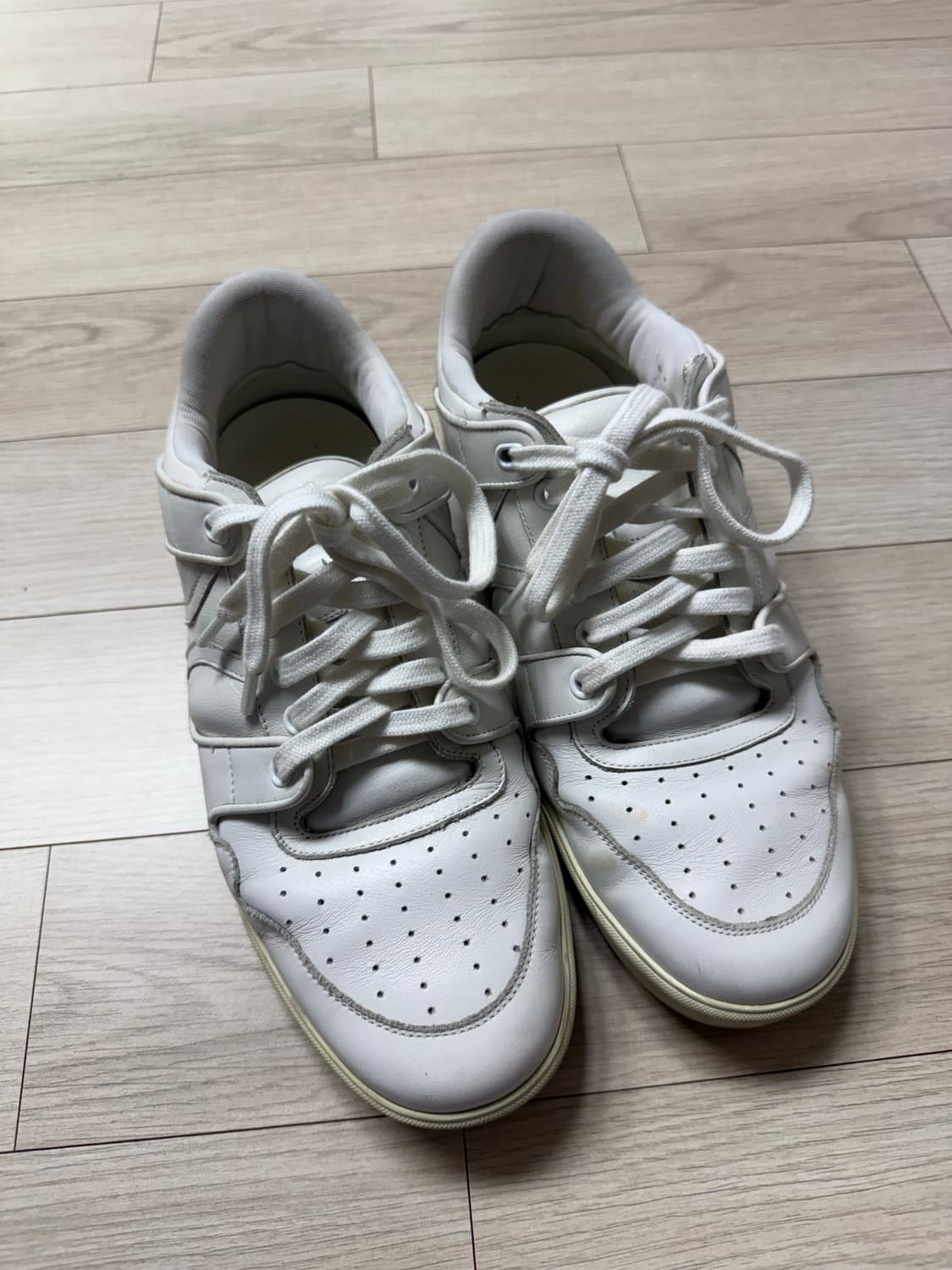 셀린느 Celine Sneakers 42 상품이미지6