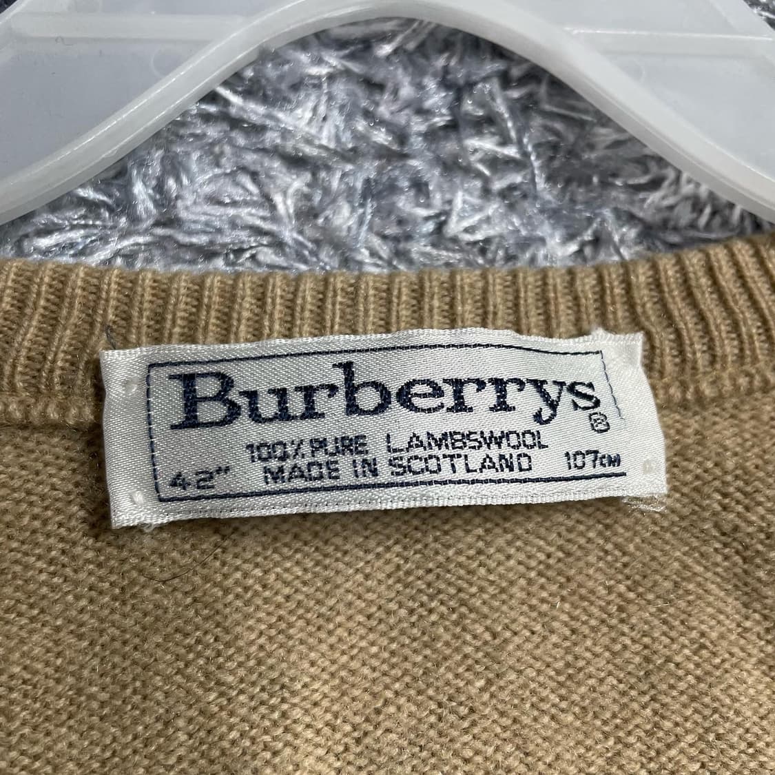 1990s 버버리 Burberry 기마로고 브이넥 니트 상품이미지5