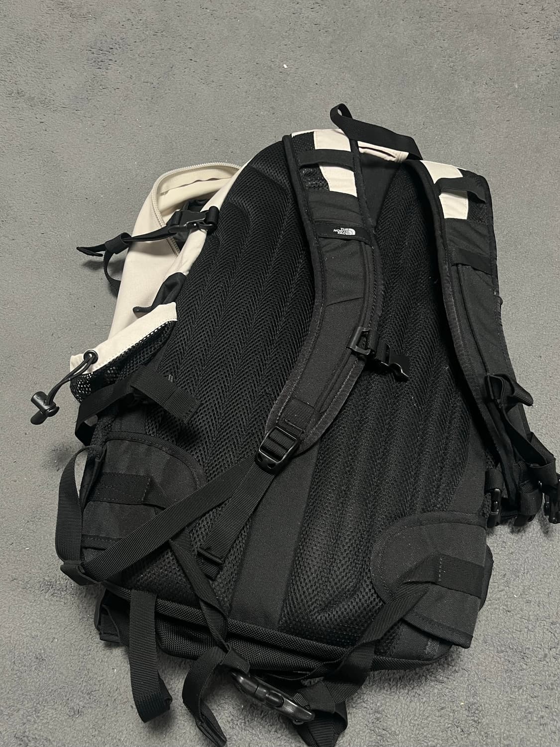 노스페이스 빅샷 백팩 백팩 라이트 베이지 상품이미지3