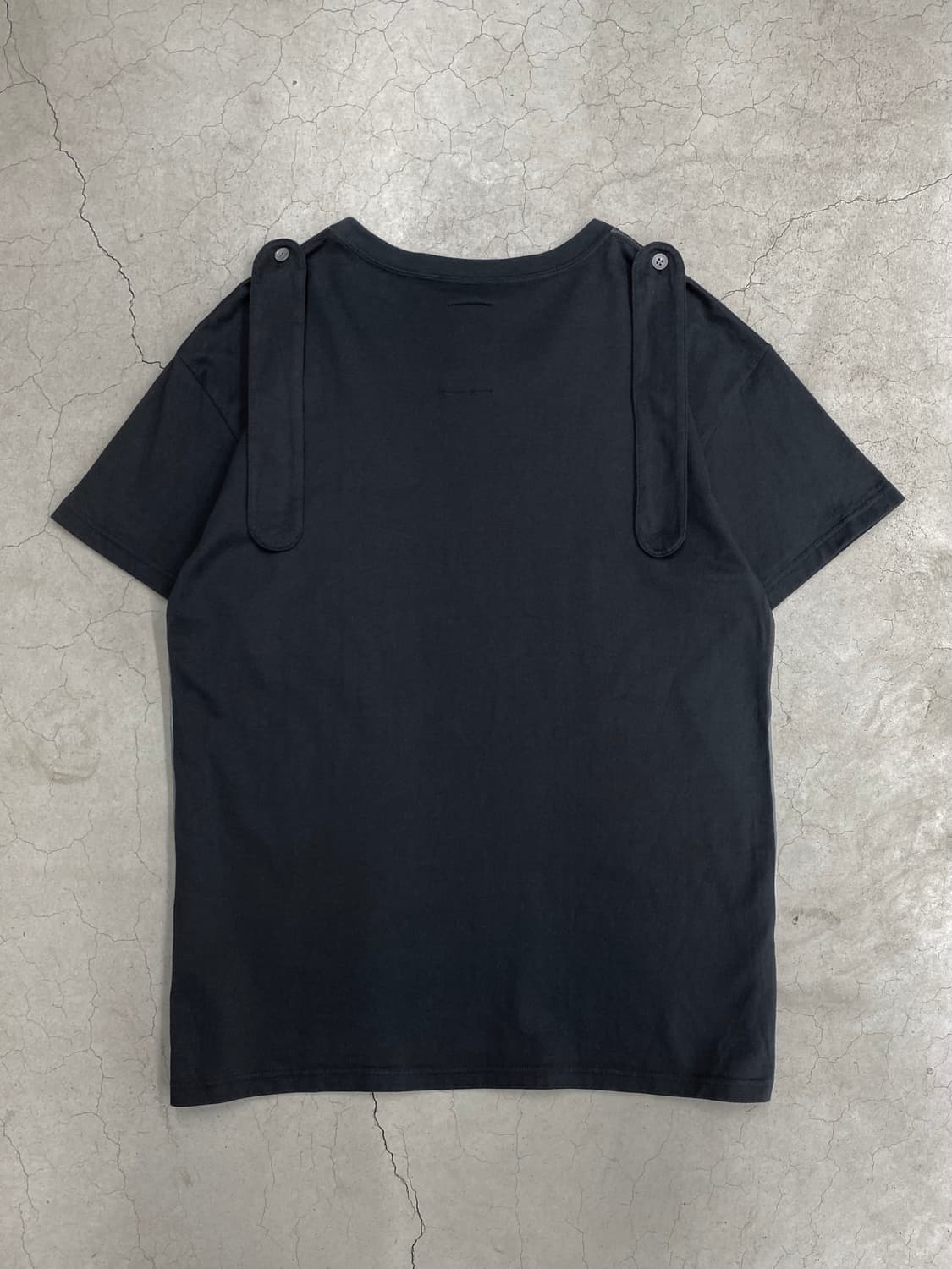 지에다 숄더 스트랩 티셔츠 상품이미지4