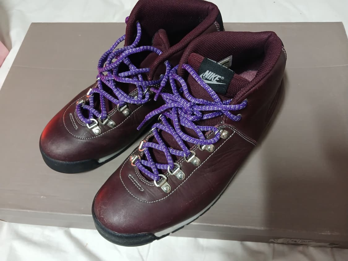 나이키 에어 마그마 MD 트래킹 등산 데일리 스니커즈 상품이미지1