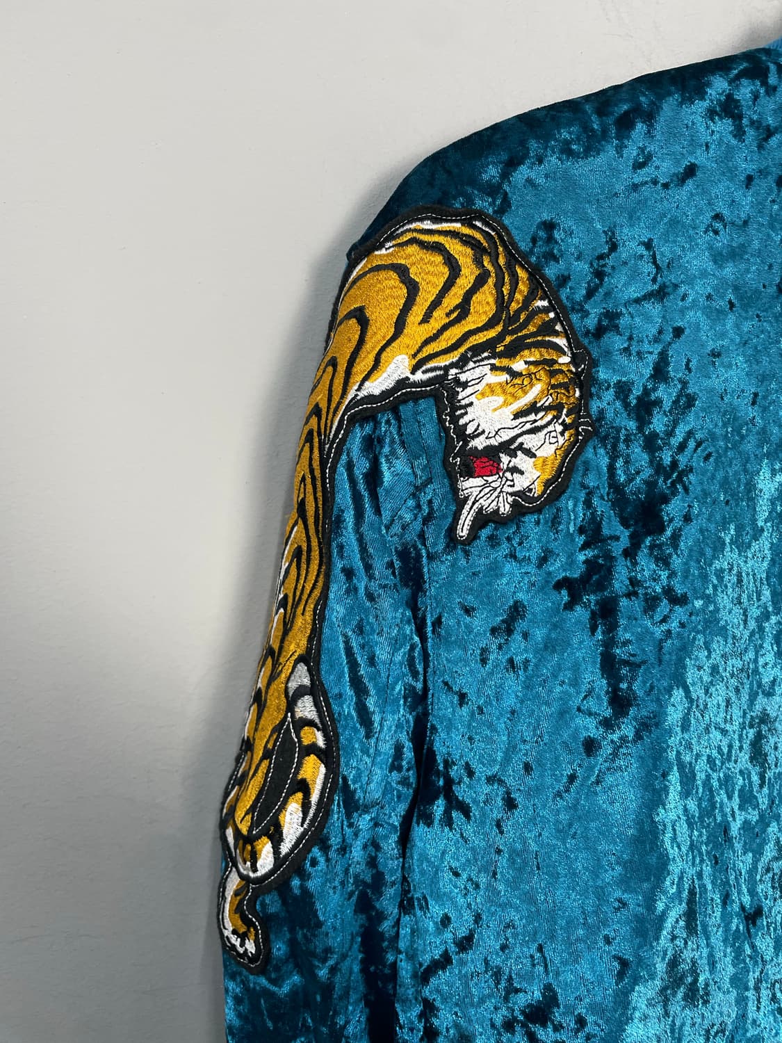 에비수 타이거 벨루어 벨벳 블루종 자켓 H1969 상품이미지8