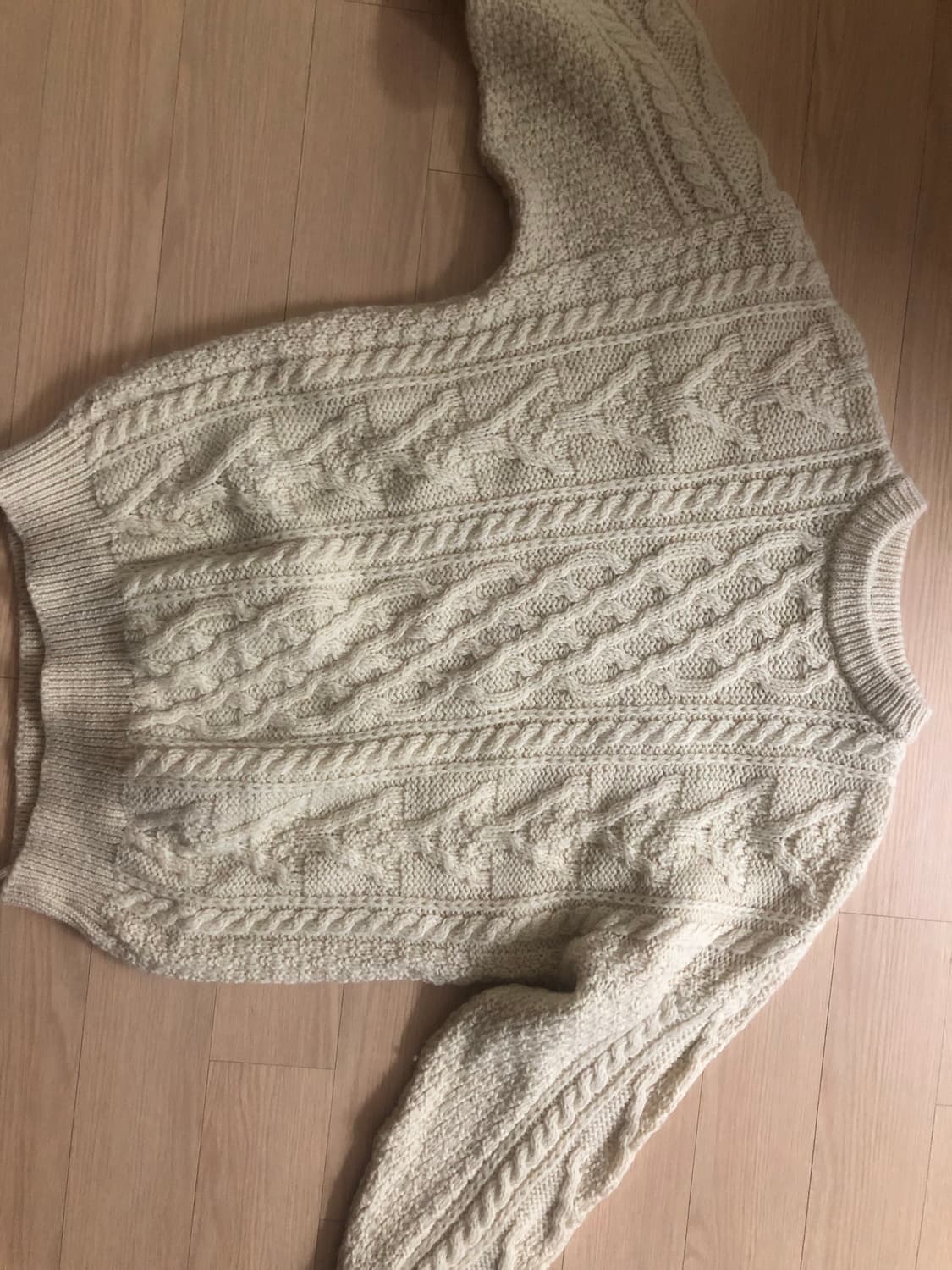 꽈배기 니트 크림 상품이미지1