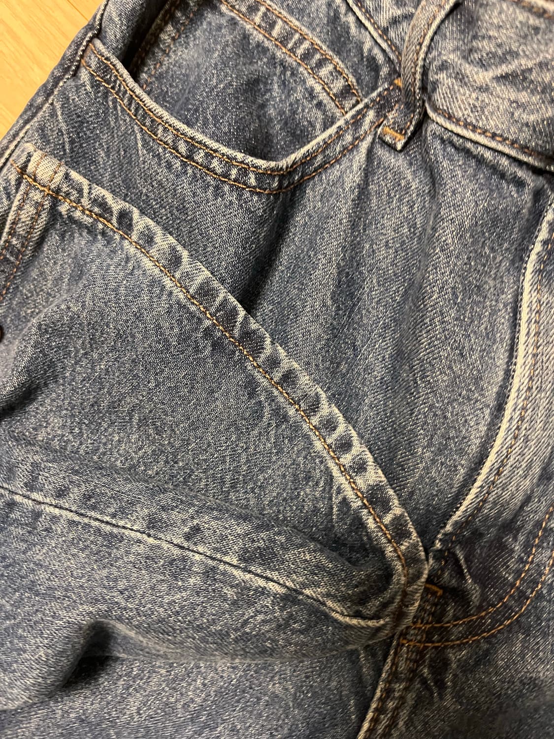 31) 유니클로 jwa 스트레이트진 상품이미지3