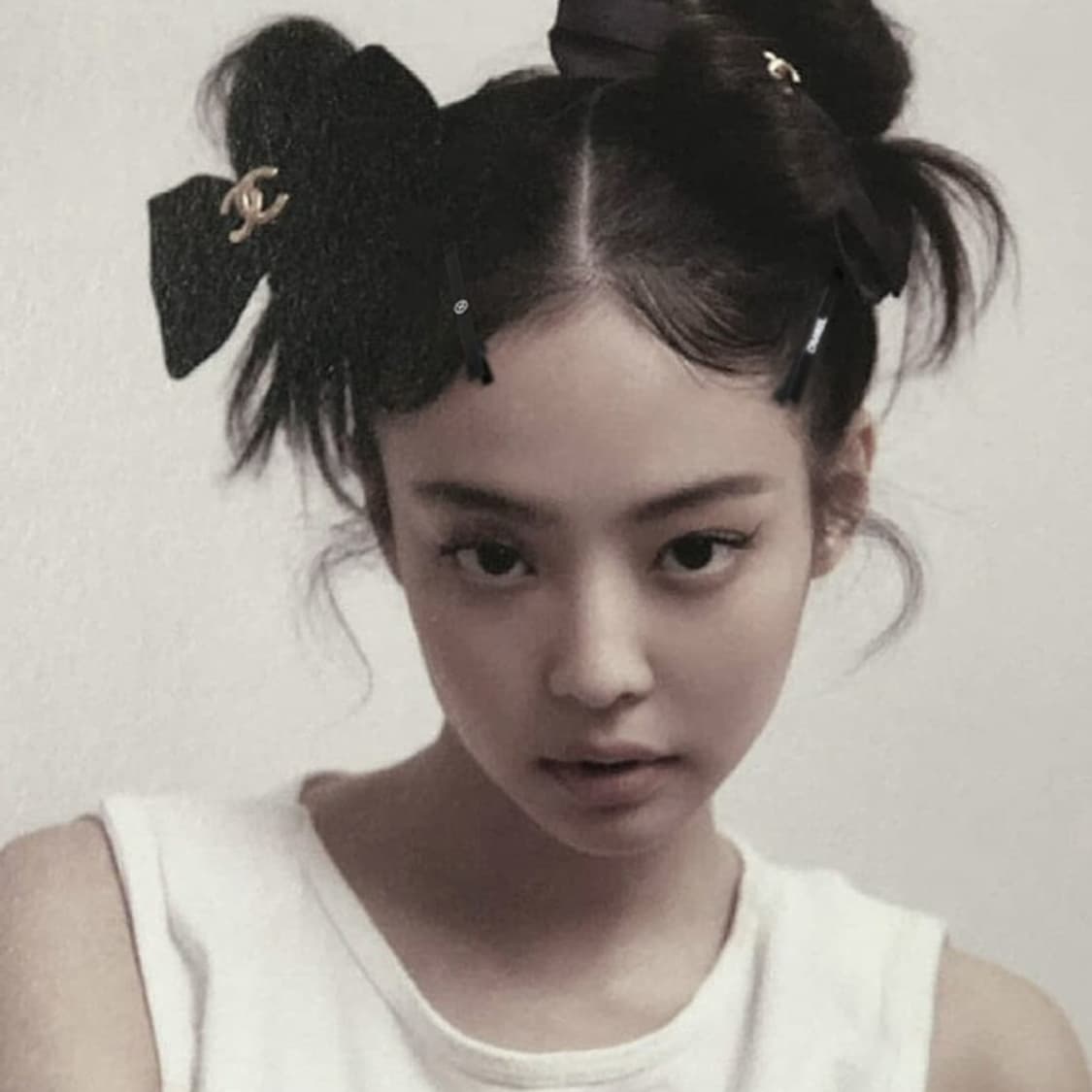 샤넬 헤어핀 3종세트+쇼핑백 상품이미지1