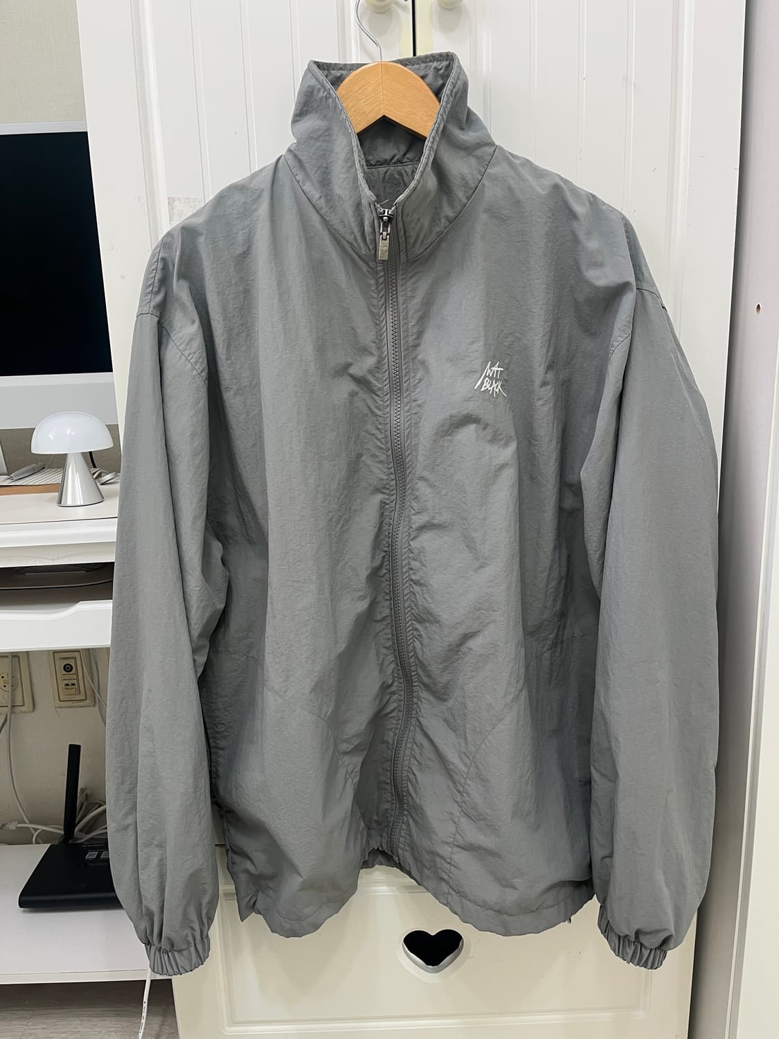 멧블랙 짐웨어 헬스 나일론 바람막이 자켓 상품이미지1