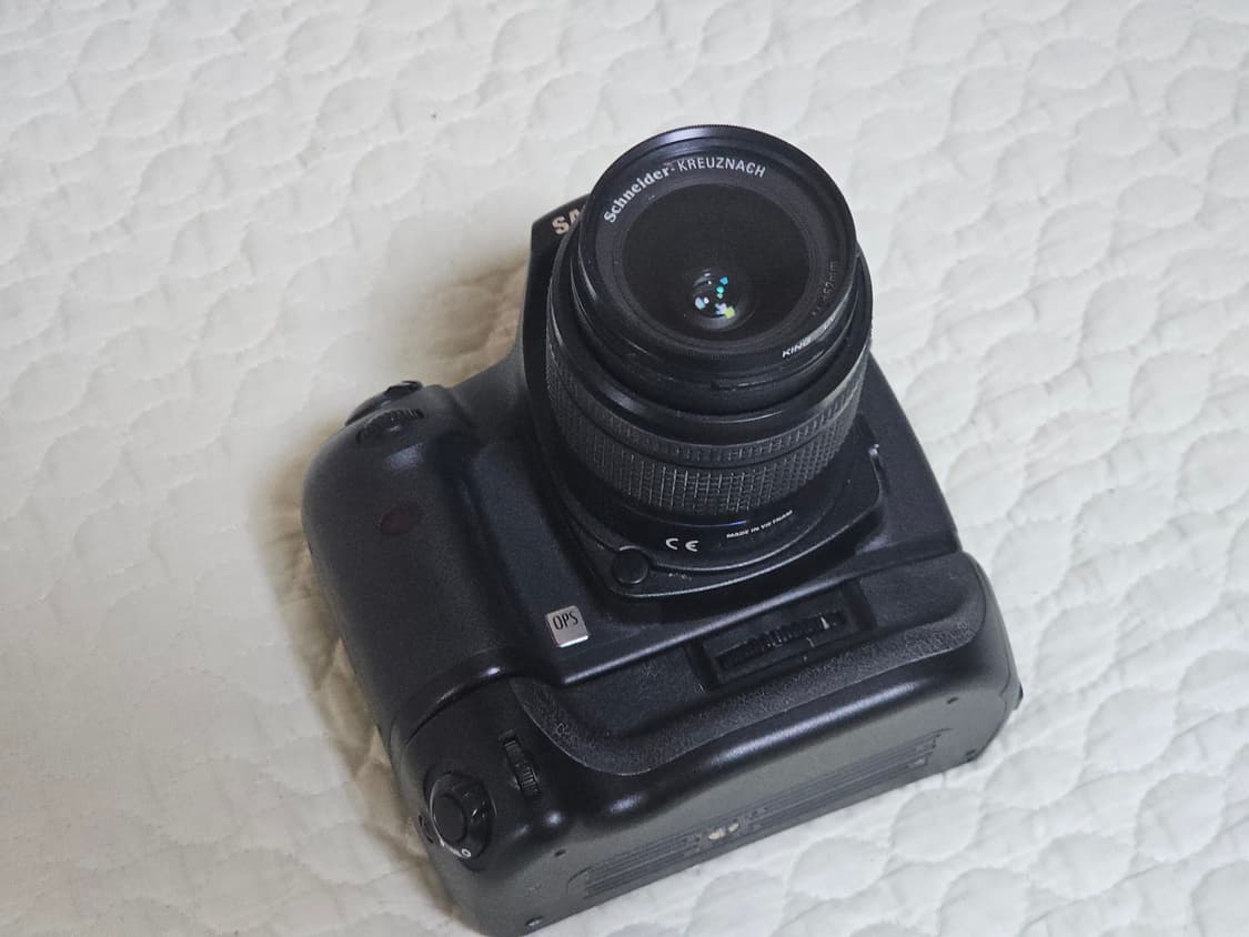 삼성 GX-10 DSLR 카메라+배터리 그립 상품이미지2