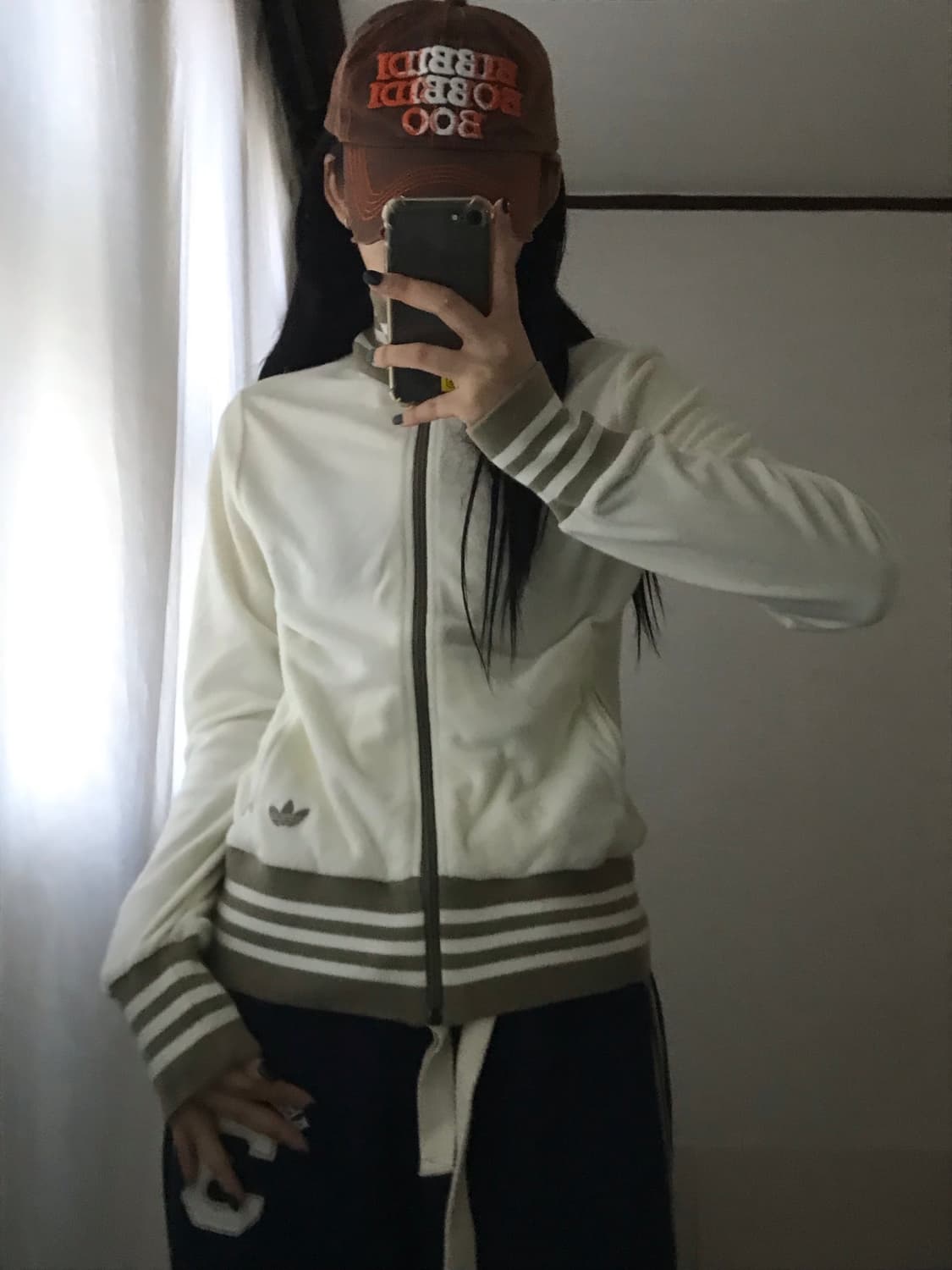 아디다스 크림 카키 테리집업 상품이미지2