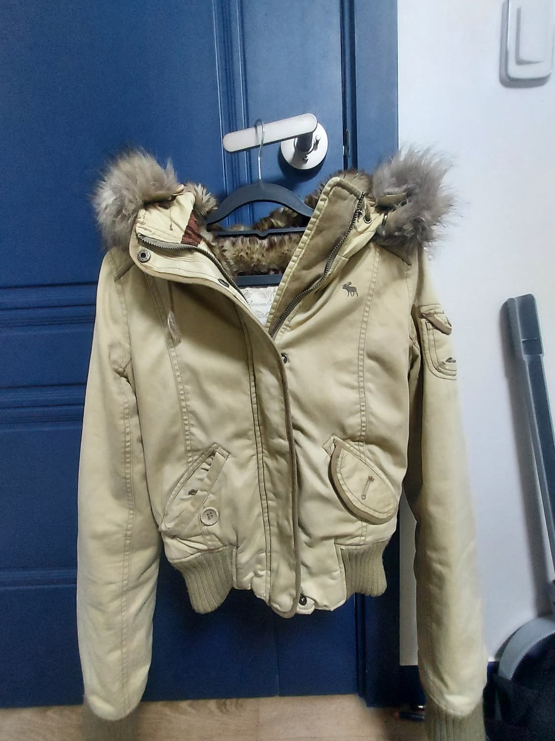 아베크롬비 퍼 후드 점퍼 집업 울프죠 상품이미지1