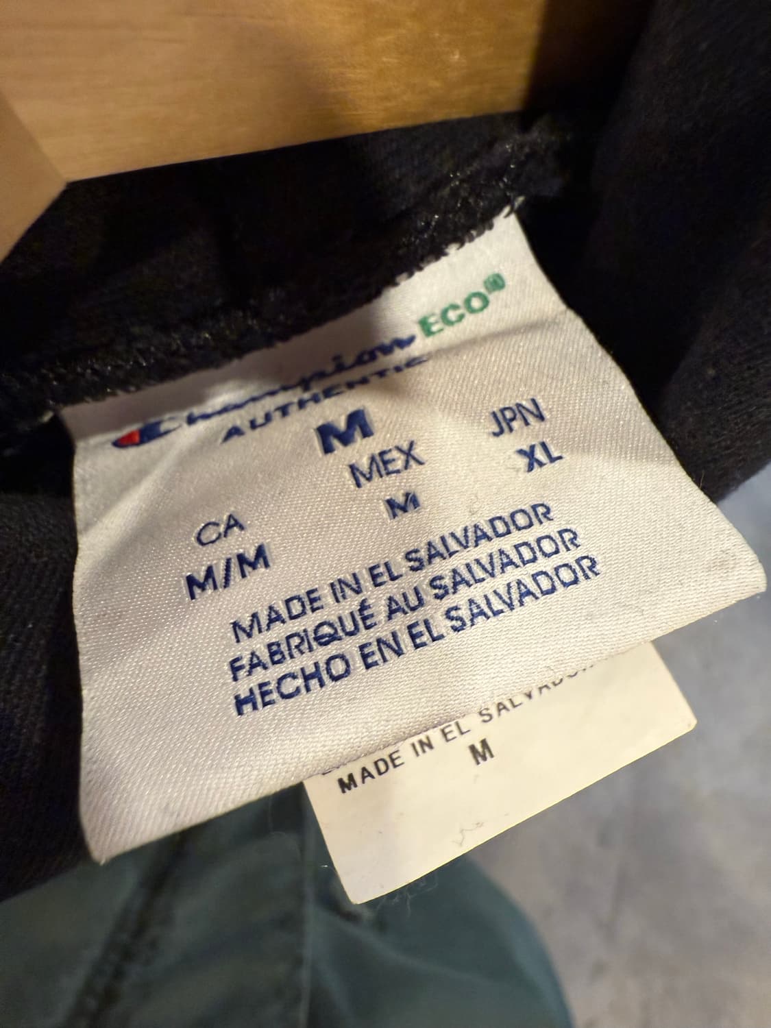 챔피온 아미 풋볼 백프린팅 후드티 블랙 상품이미지6