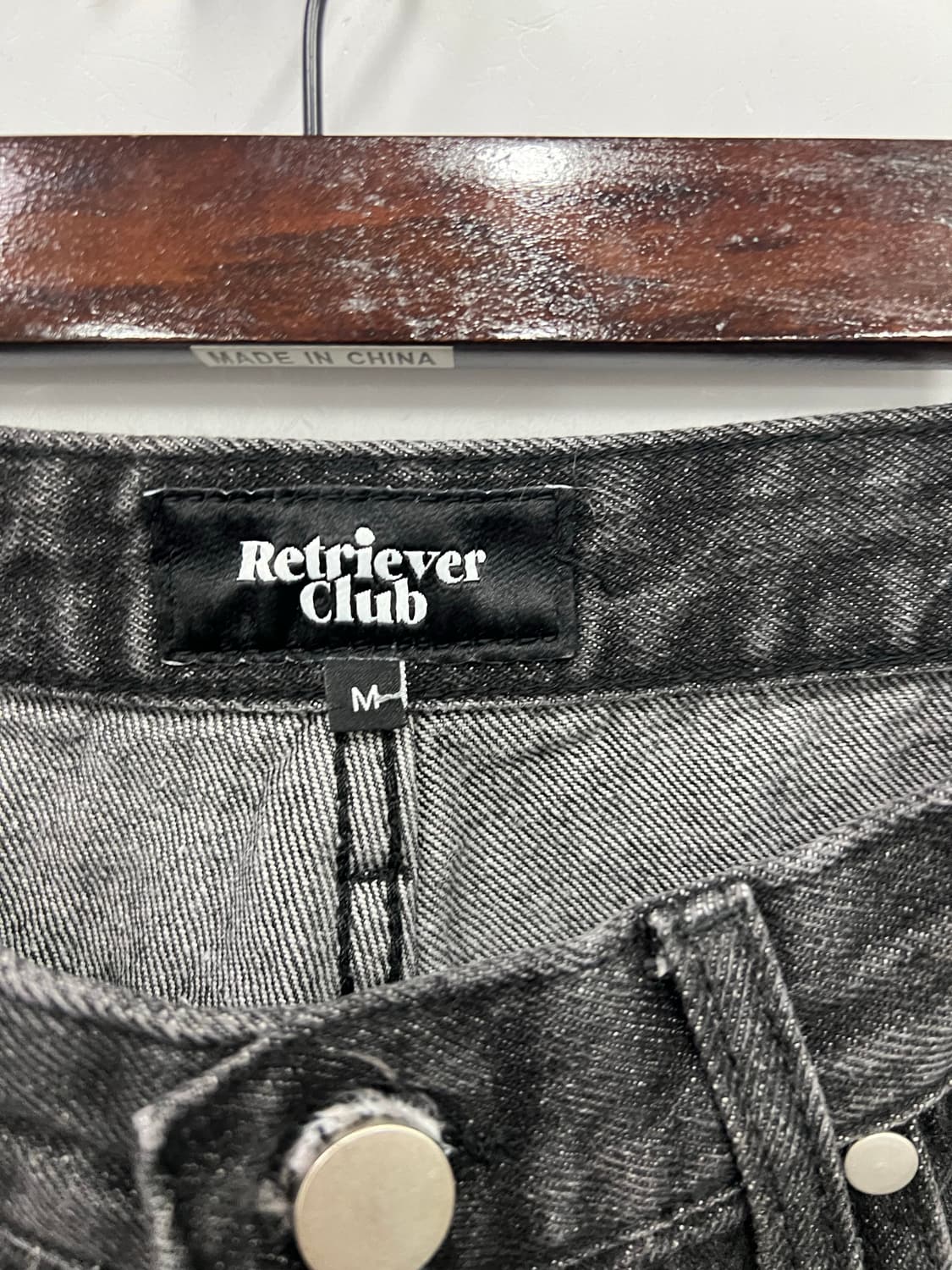 Retriever Club 흑청 바지 상품이미지2