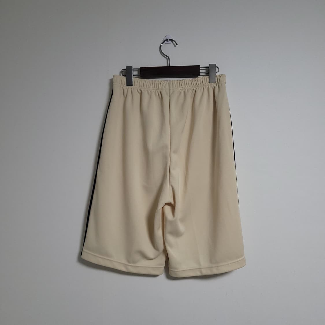 (28) FILA 휠라 아이보리 트레이닝 반바지 L 상품이미지3