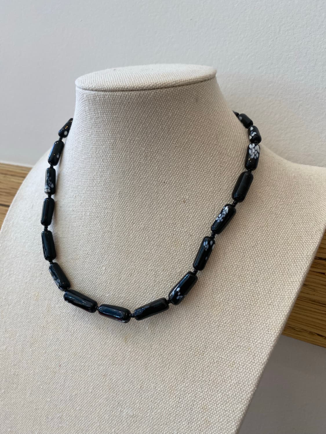 빈티지 블랙 플라워 비즈 목걸이 상품이미지2