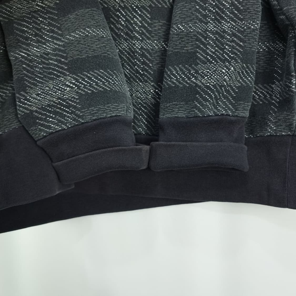 [갭] 체크 패턴 기모 맨투맨 M18657 상품이미지9