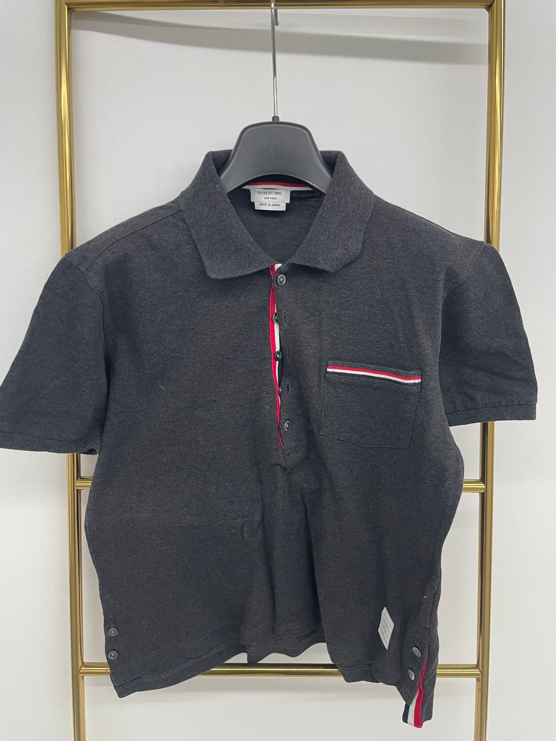 톰브라운 반팔 티셔츠 그레이 상품이미지1