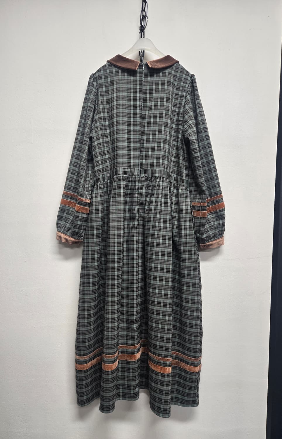 미미 부티크 Mimi Boutique 체크 롱 원피스 벨벳 카라 포인트 상품이미지2