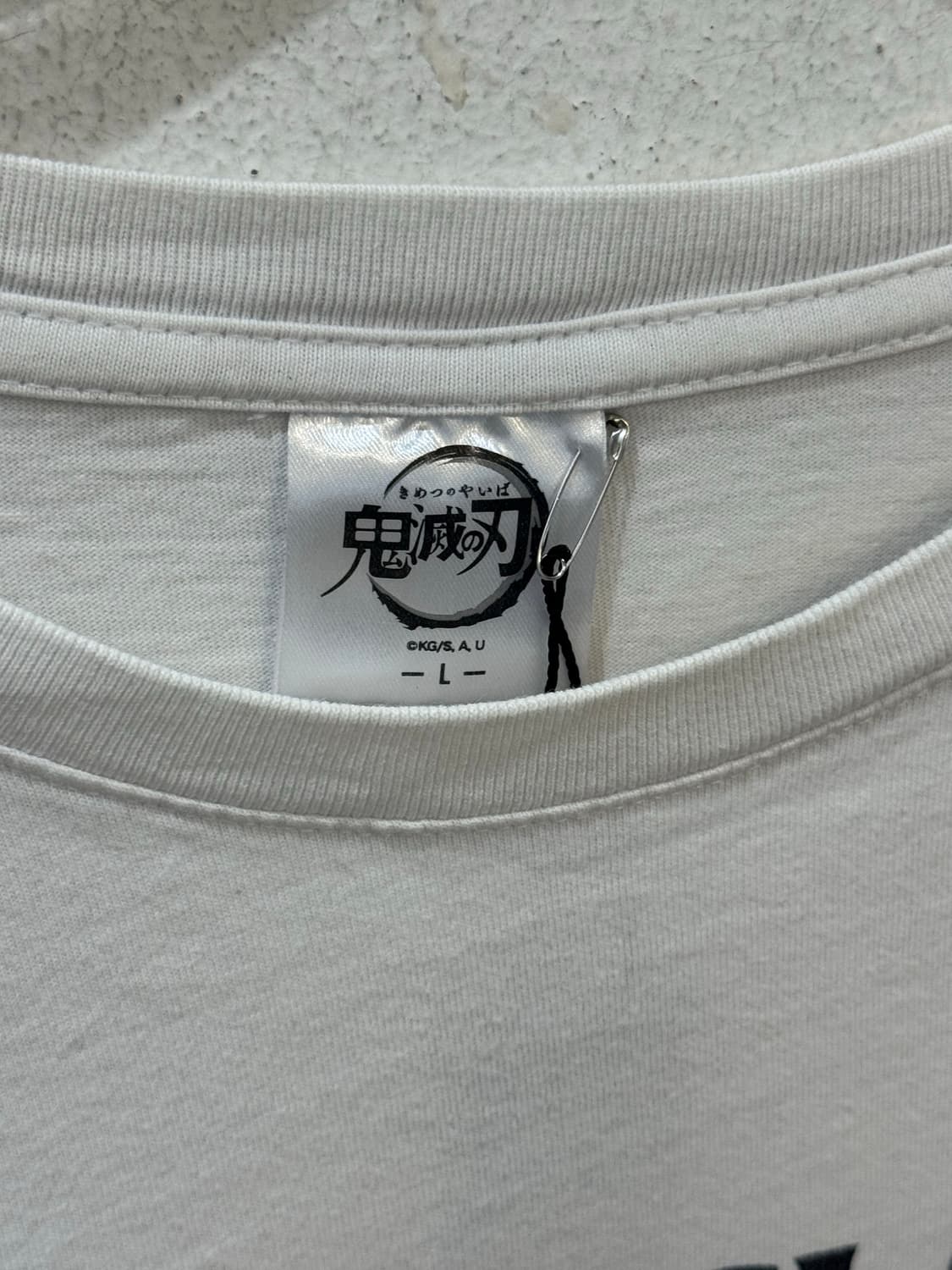 demonic blade character white T-shirt  상품이미지4