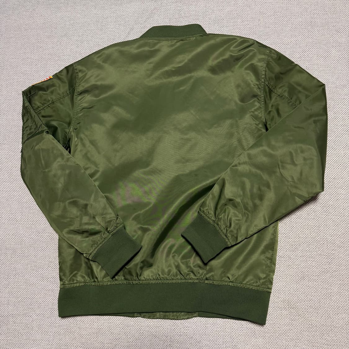 ASSTSERIES NASA 항공 점퍼 카키색 상품이미지4