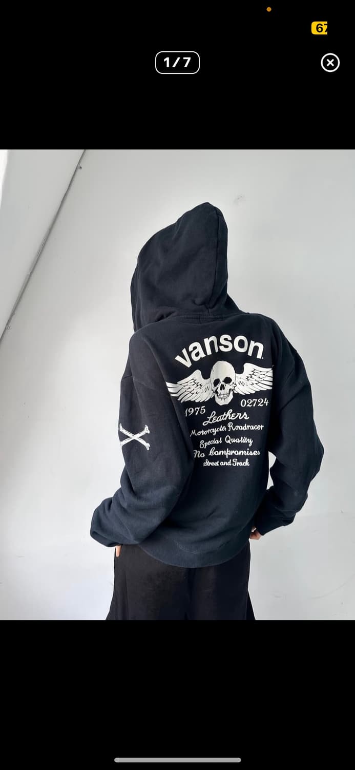 밴슨 스컬 아트워크 로고 프린팅 후드집업 상품이미지1