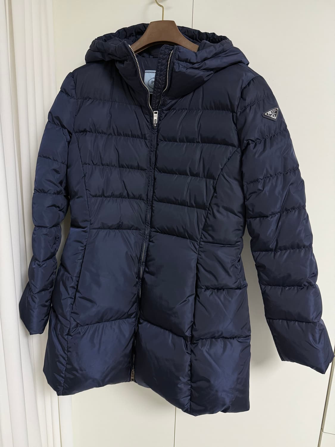 프라다 나일론 여성 롱패딩 상품이미지2