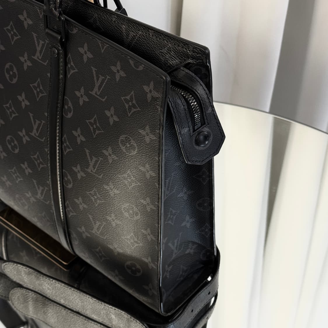 루이비통 호리존탈 지페 삭플라 이클립스 상품이미지4