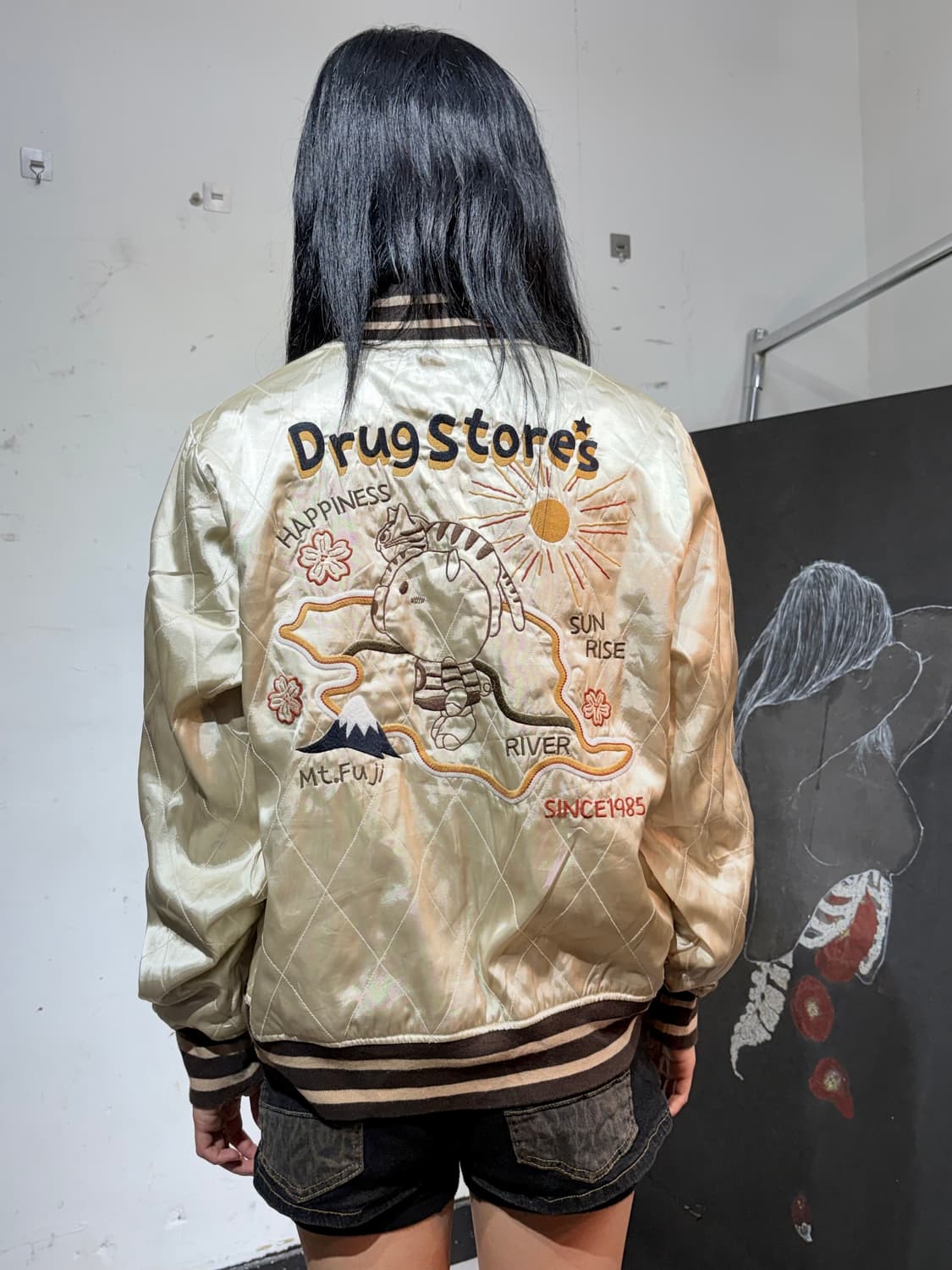 JPN 드럭스토어 일본빈티지 수니베어 스카잔 새틴 오리엔탈 스카쟌 상품이미지1