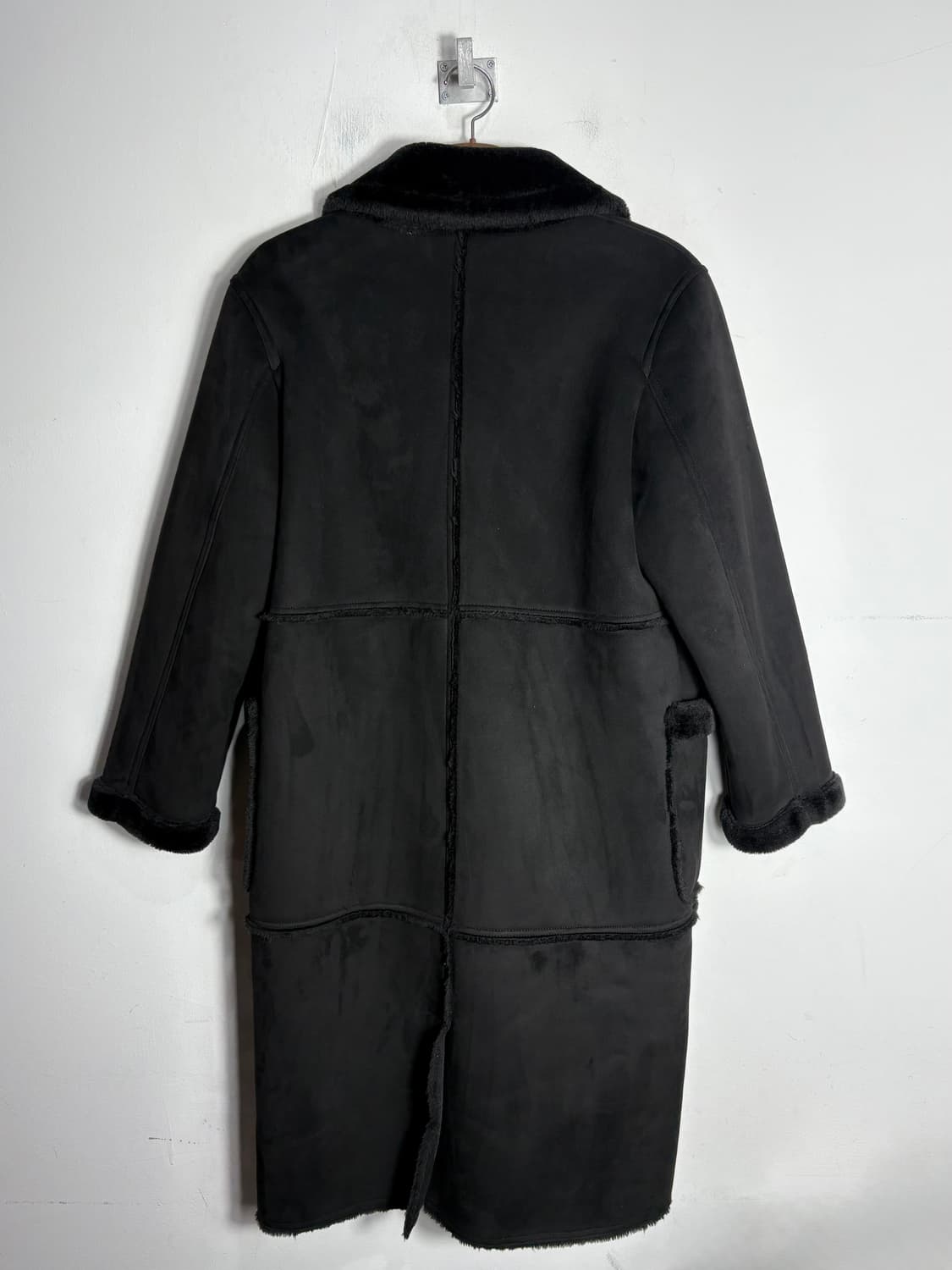 다니엘 에스떼 블랙 무스탕 코트 상품이미지6