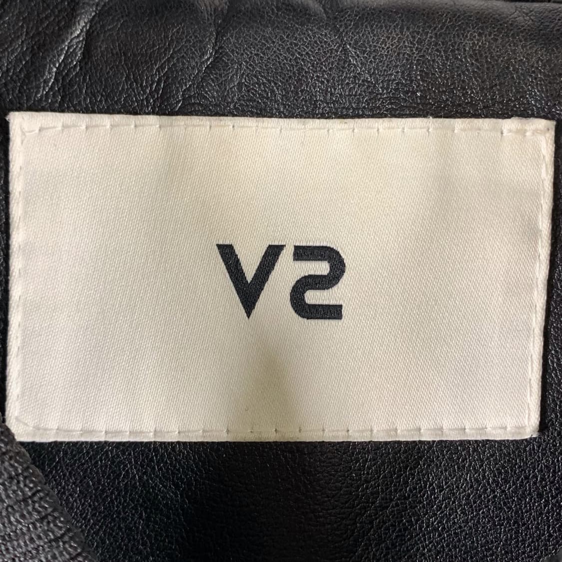 [L] V2 비건 레더 블루종 재킷 상품이미지4