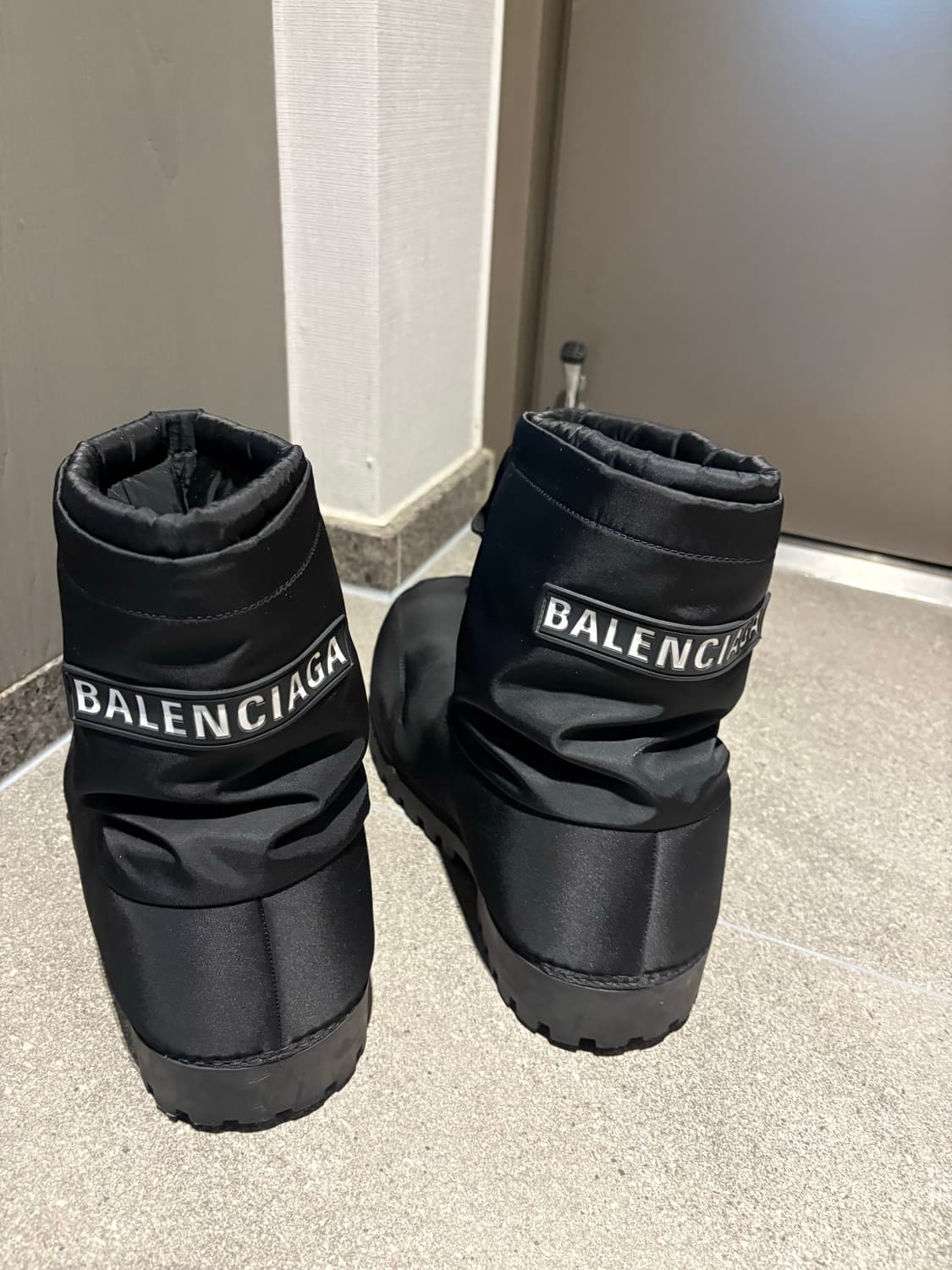 발렌시아가 스키부츠 로우 40사이즈 상품이미지1