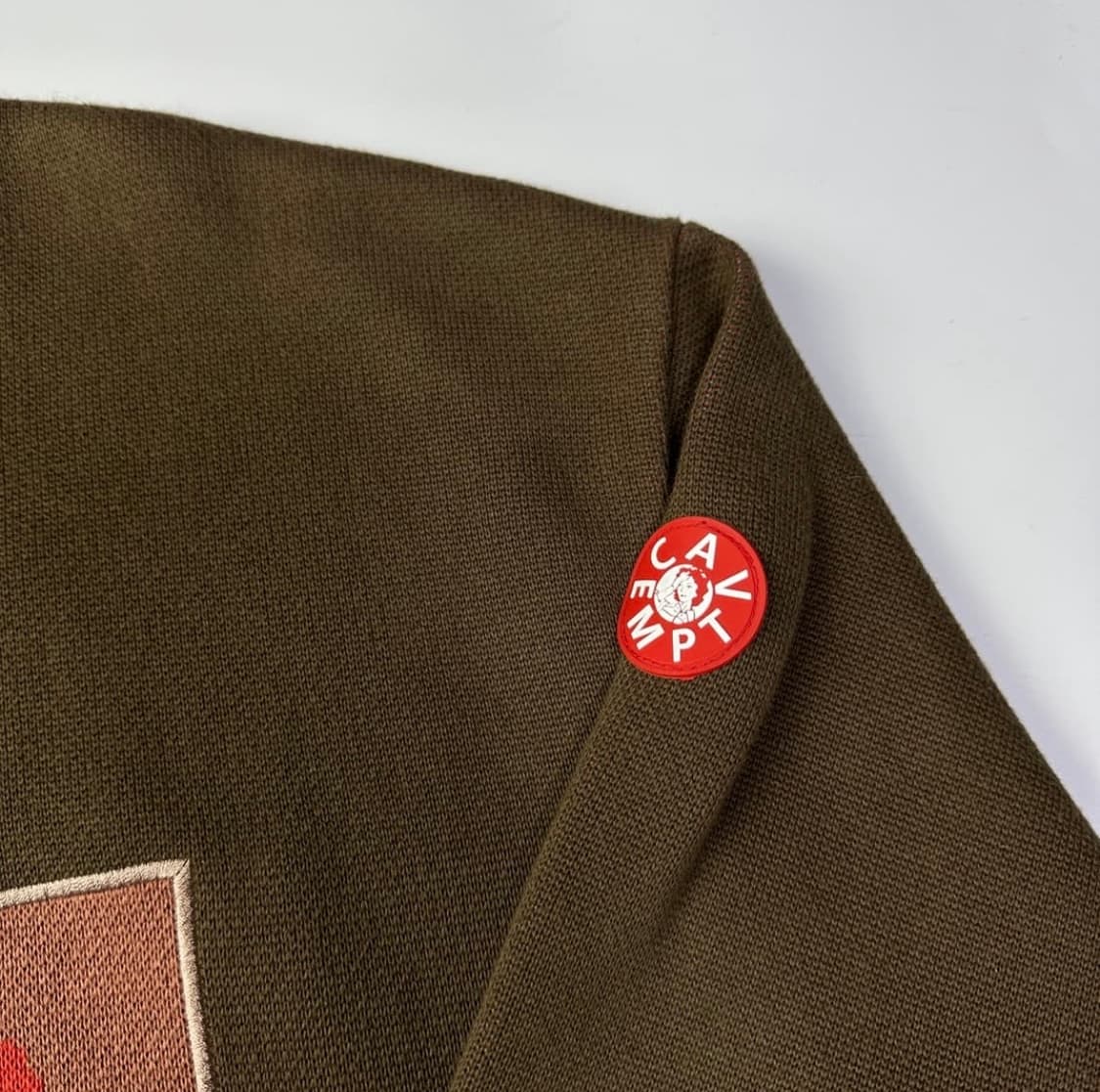 카브엠트 백뷰 니트 (m) 상품이미지3