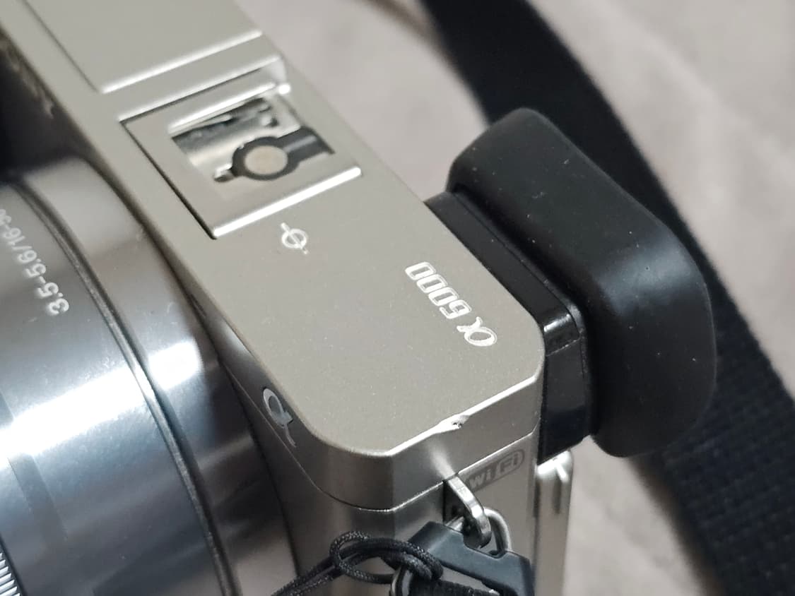 소니 A6000 미러리스 카메라 상품이미지8