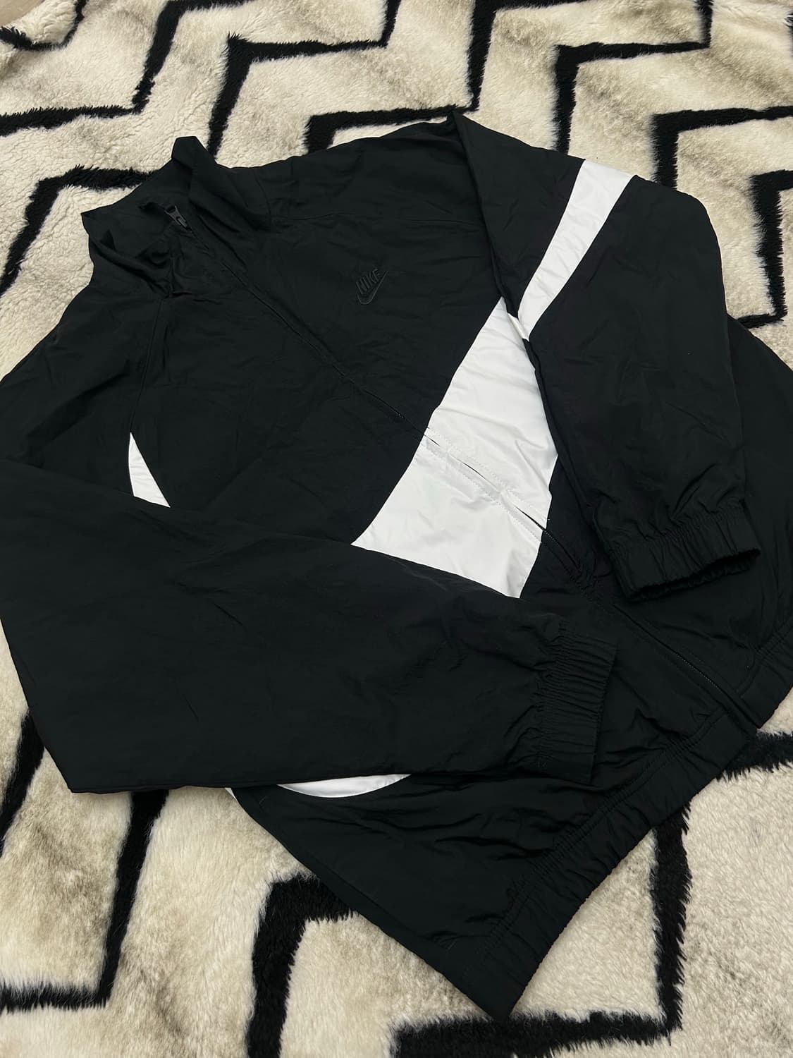 [L]나이키 빅 스우시 바람막이/블랙 상품이미지2