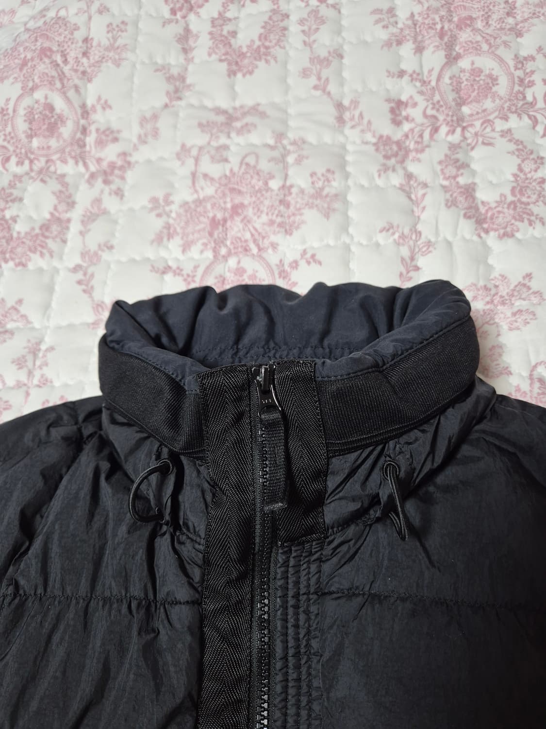 정품 스톤아일랜드 크링클랩스 패딩 95-M 블랙 상품이미지3