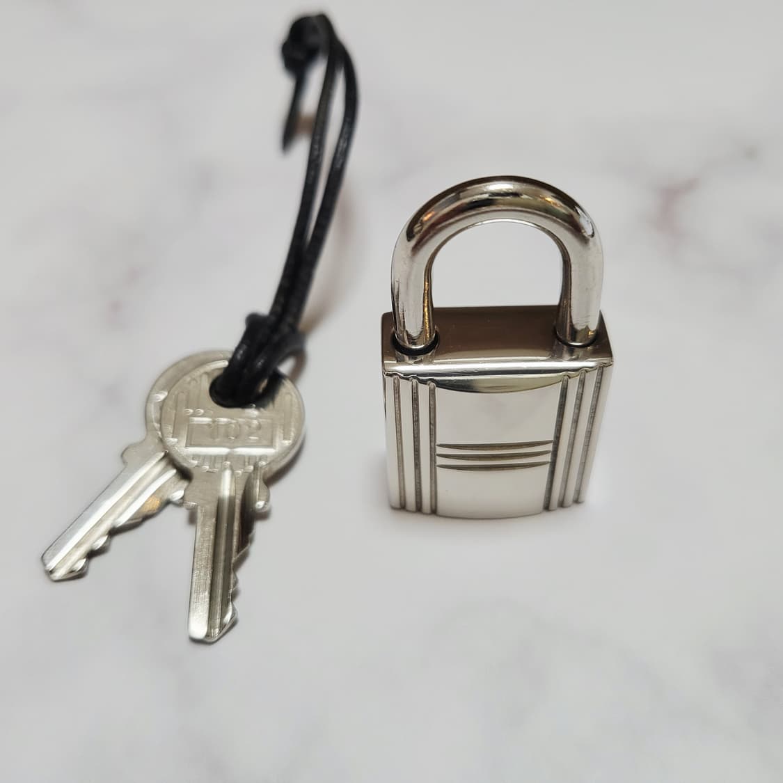 정품 에르메스 자물쇠 열쇠2개 세트 상품이미지1