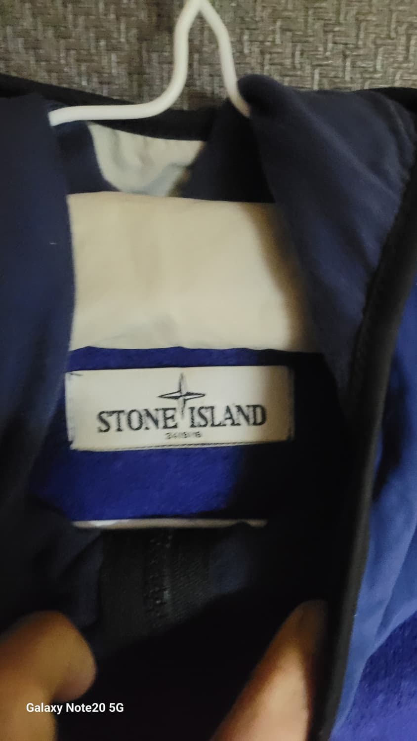 스톤아일랜드 후드 니트 상품이미지3