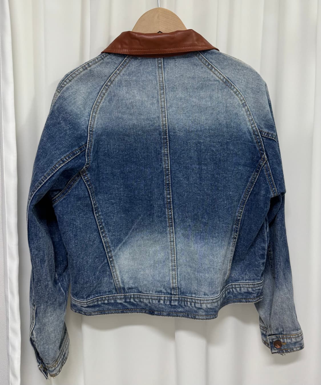 [새상품] L'ECCOVE 레코브 데님자켓 레더 카라 상품이미지6