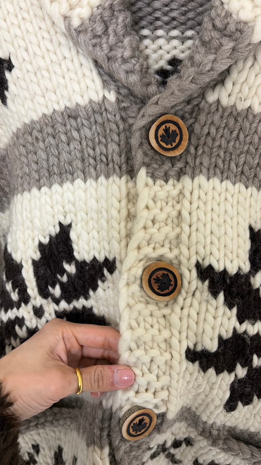  정품 캐나다 코위찬 울 가디건  100-105 새상품 상품이미지2