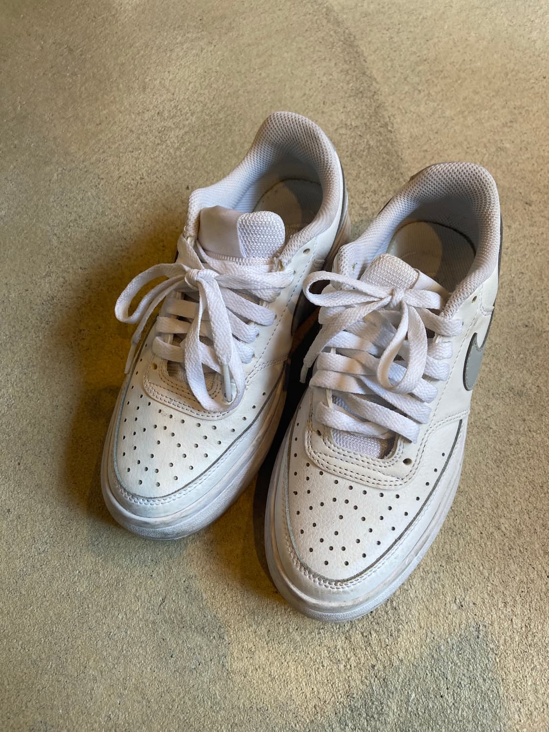 나이키 코트비전 알타 230 상품이미지1