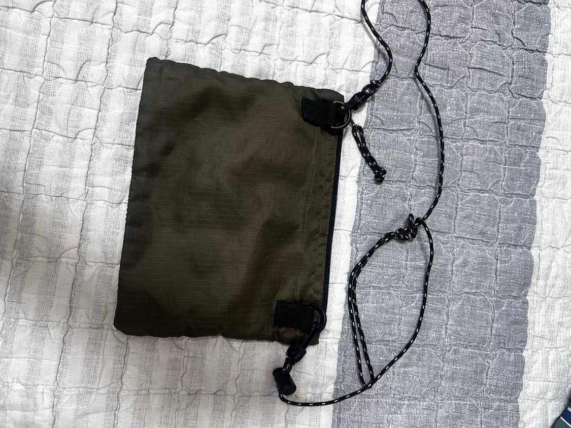 그라미치 메쉬 파우치 크로스백 카키 상품이미지2