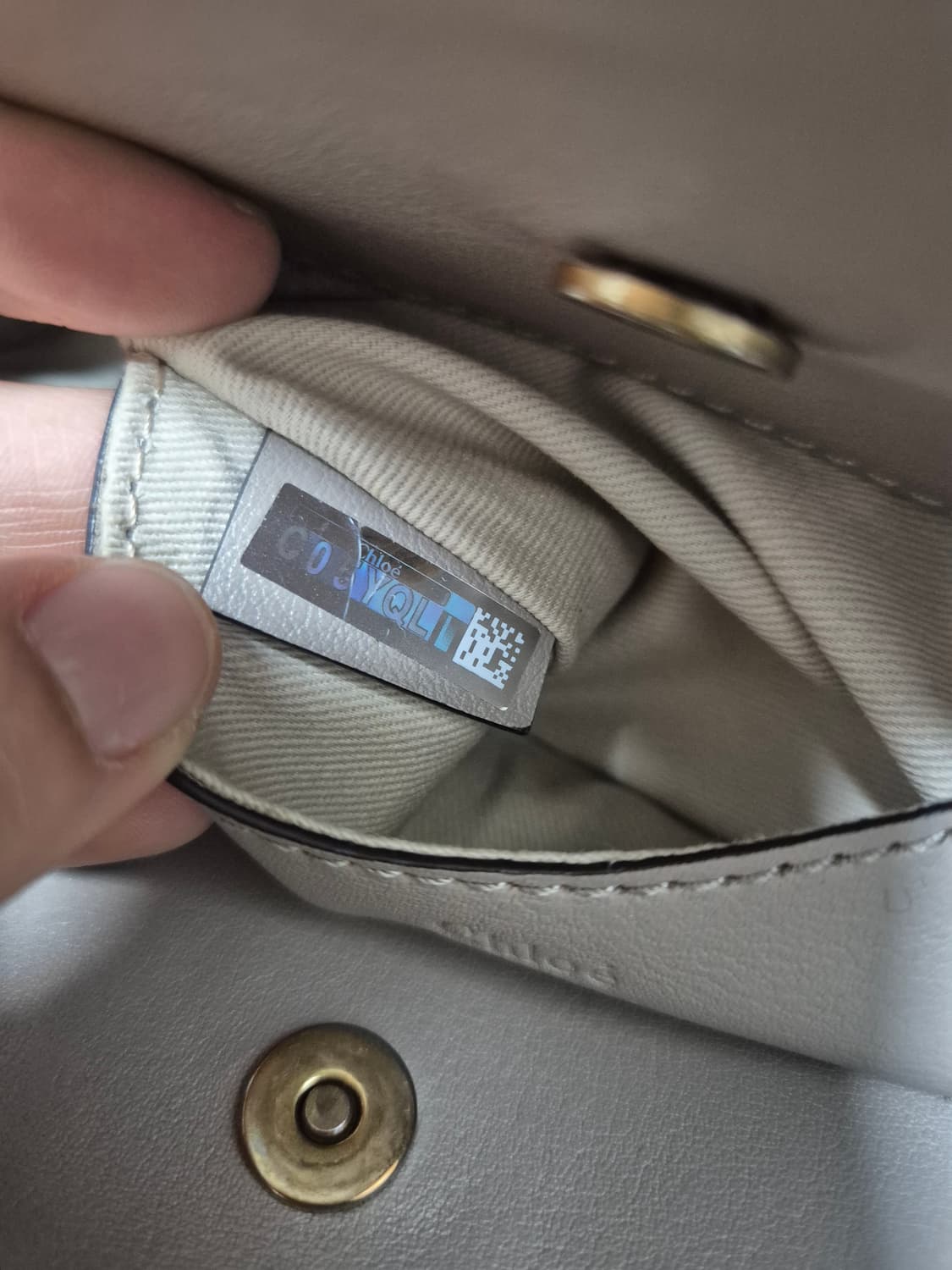 (정품) 끌로에 오웬 스몰  송아지 가죽 버킷백 그레이 상품이미지8