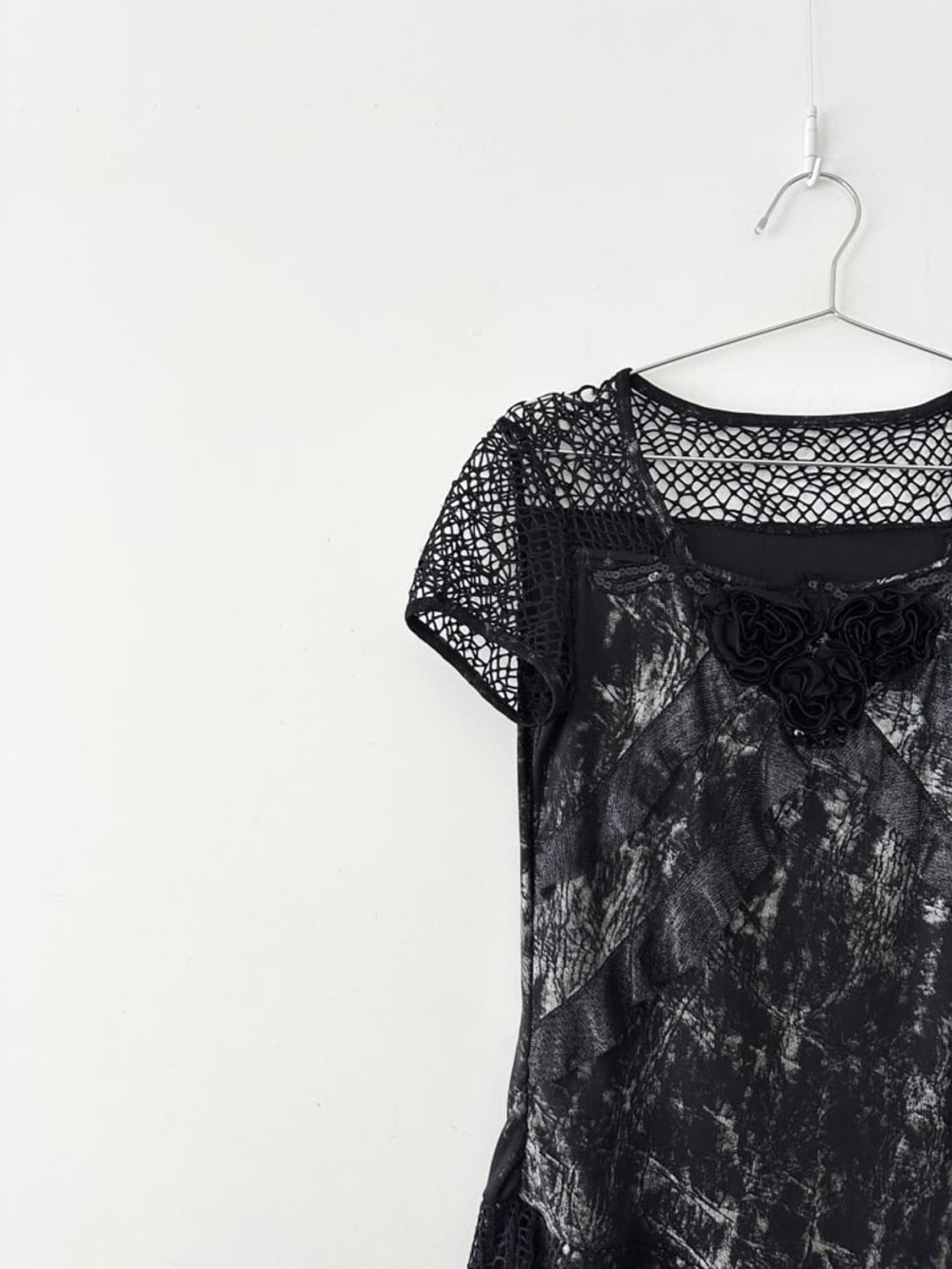 Rose trimming net top / black 상품이미지2