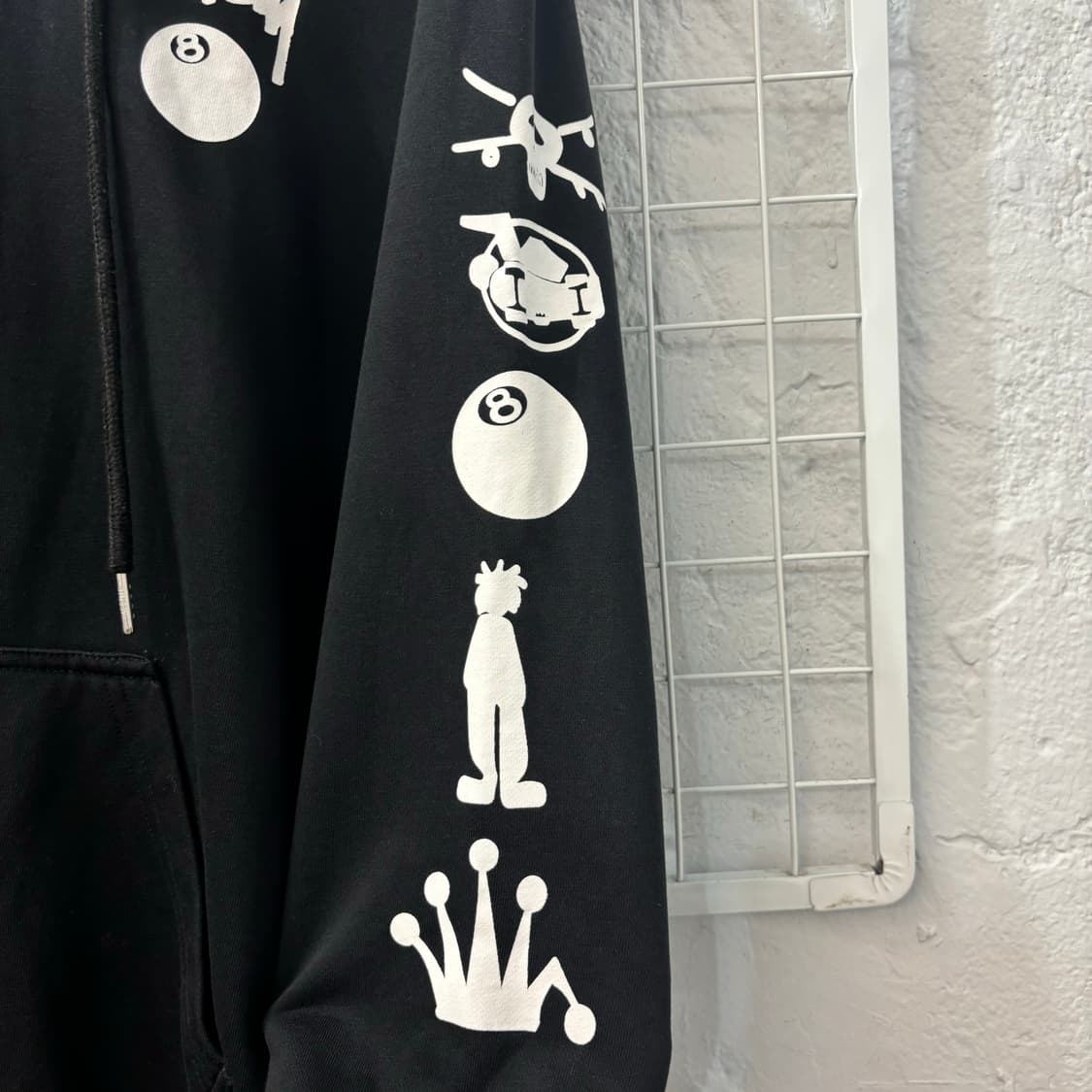스투시 X BEEN TRILL 8볼 월드투어 블랙 후드티 M 상품이미지5