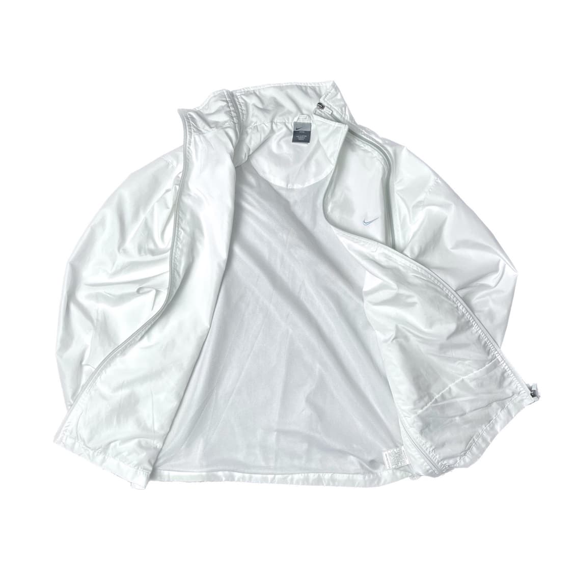나이키 올드스쿨  화이트 빅사이즈 스포티 바람막이  상품이미지3