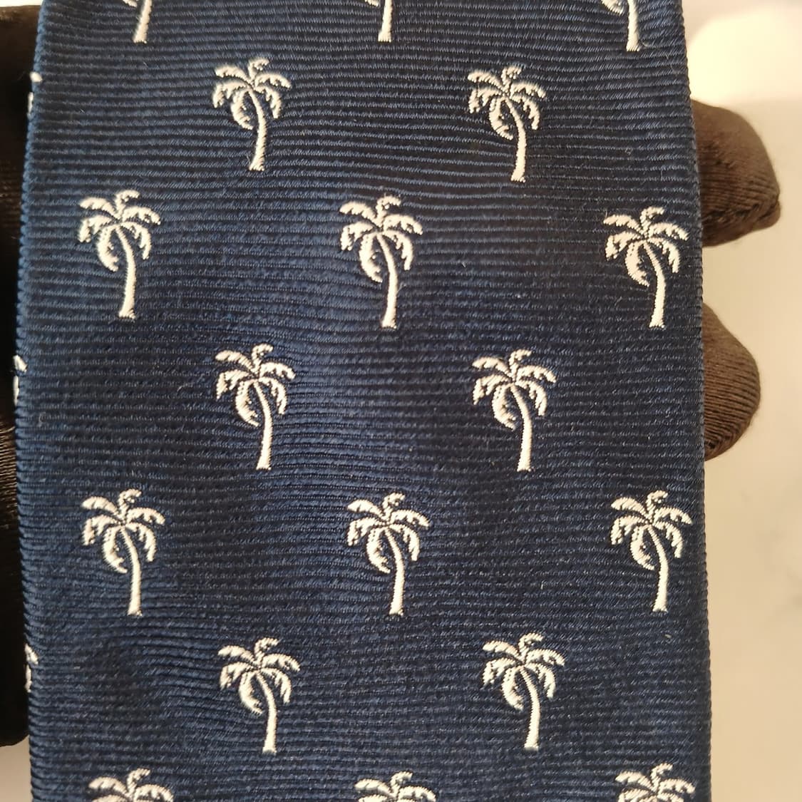 타미 힐피거 실크 네이비 팜트리 패턴 넥타이 7cm A+등급 A19091 상품이미지7