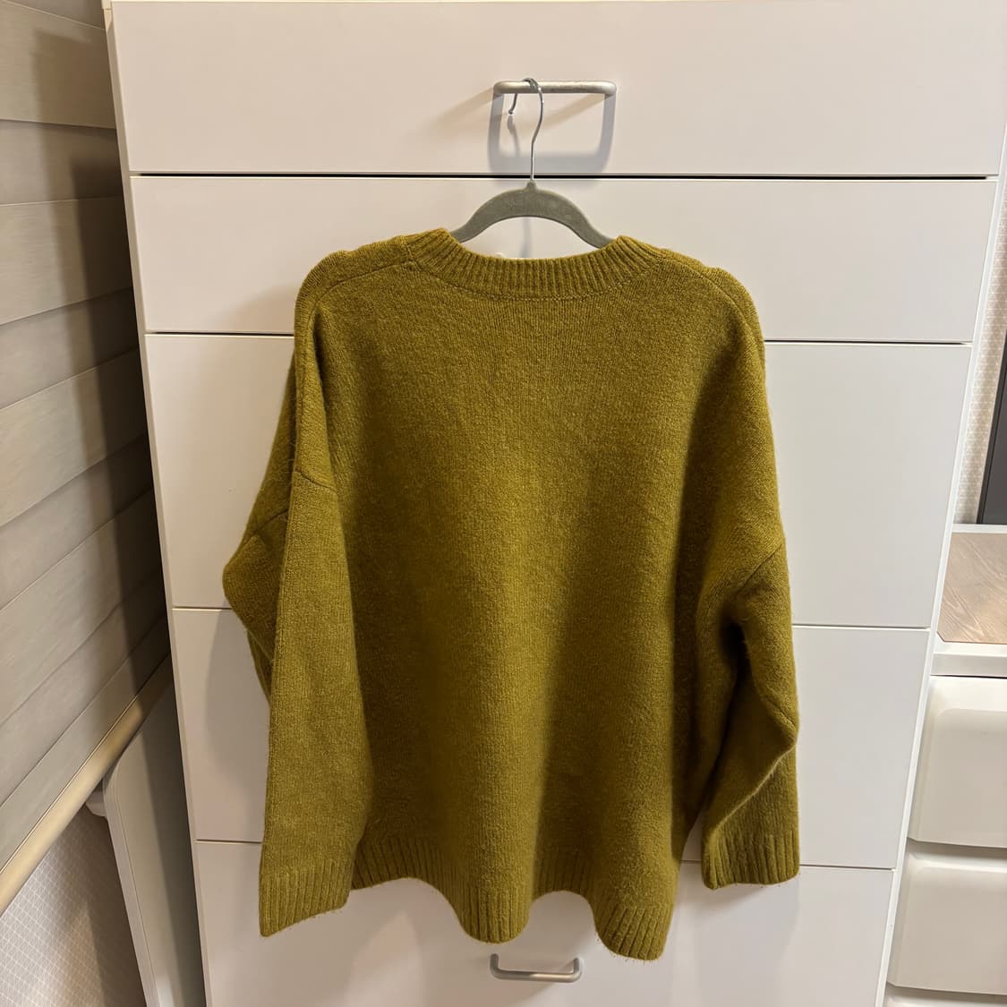 유럽감성 올리브그린 오버핏 부들니트 상품이미지5