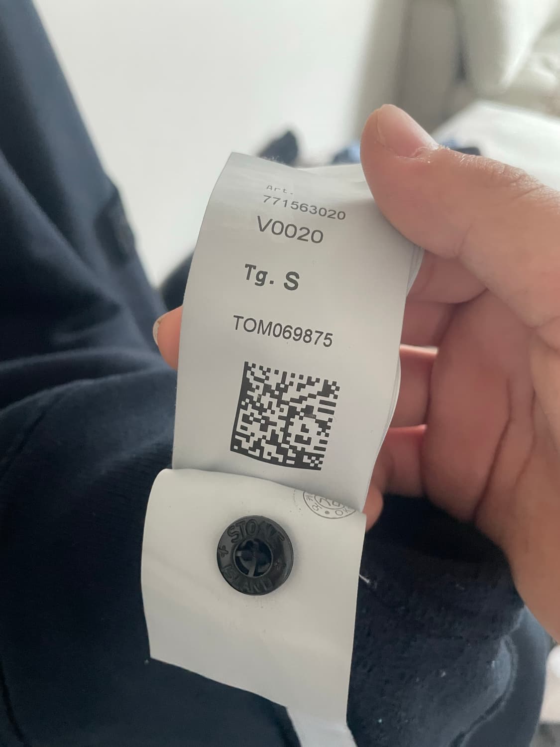 스톤아일랜드 맨투맨 네이비 색상 상품이미지5