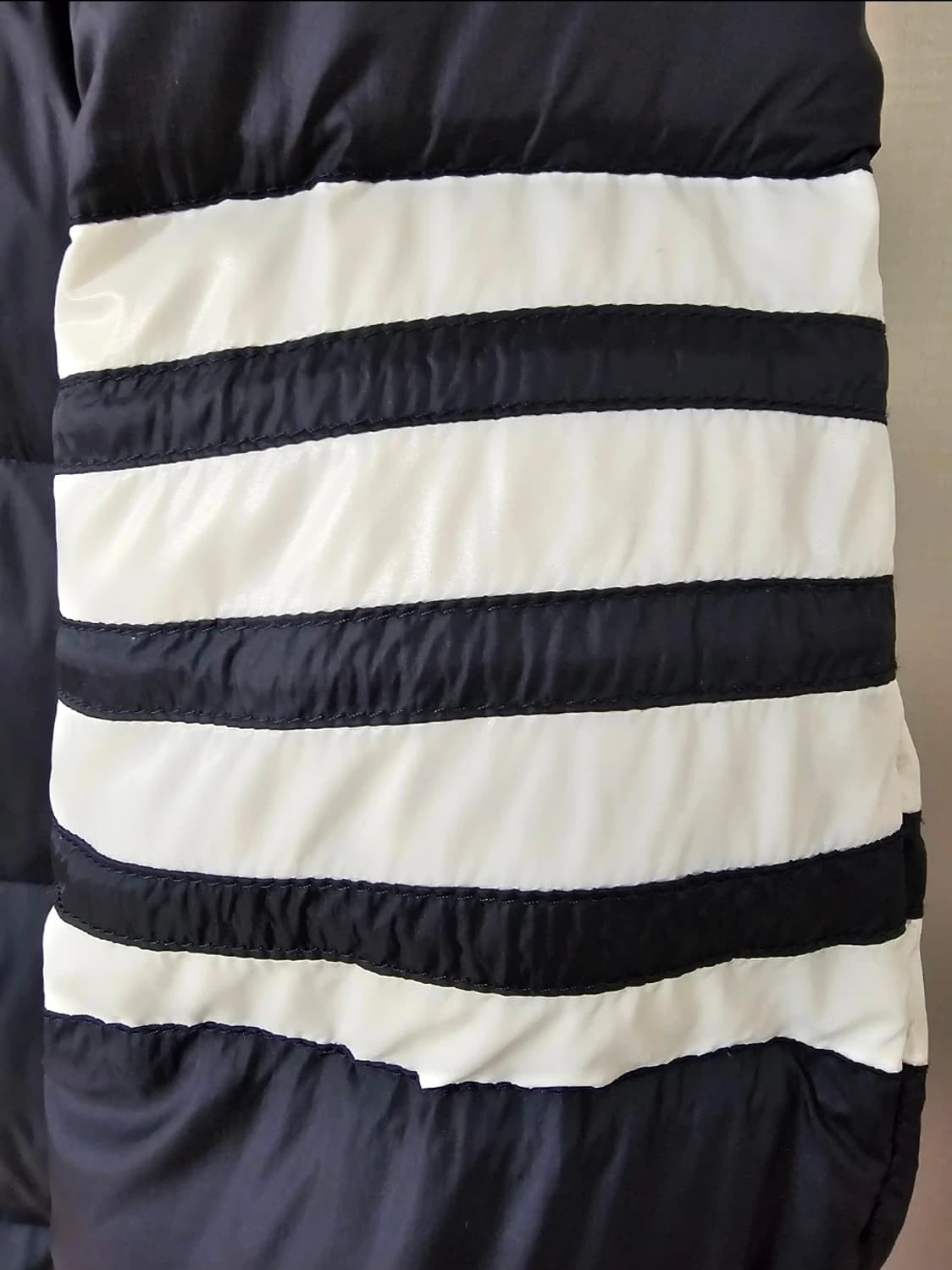 톰브라운 23fw 사선완장 다운필드 롱패딩(4/105/정품) 상품이미지2