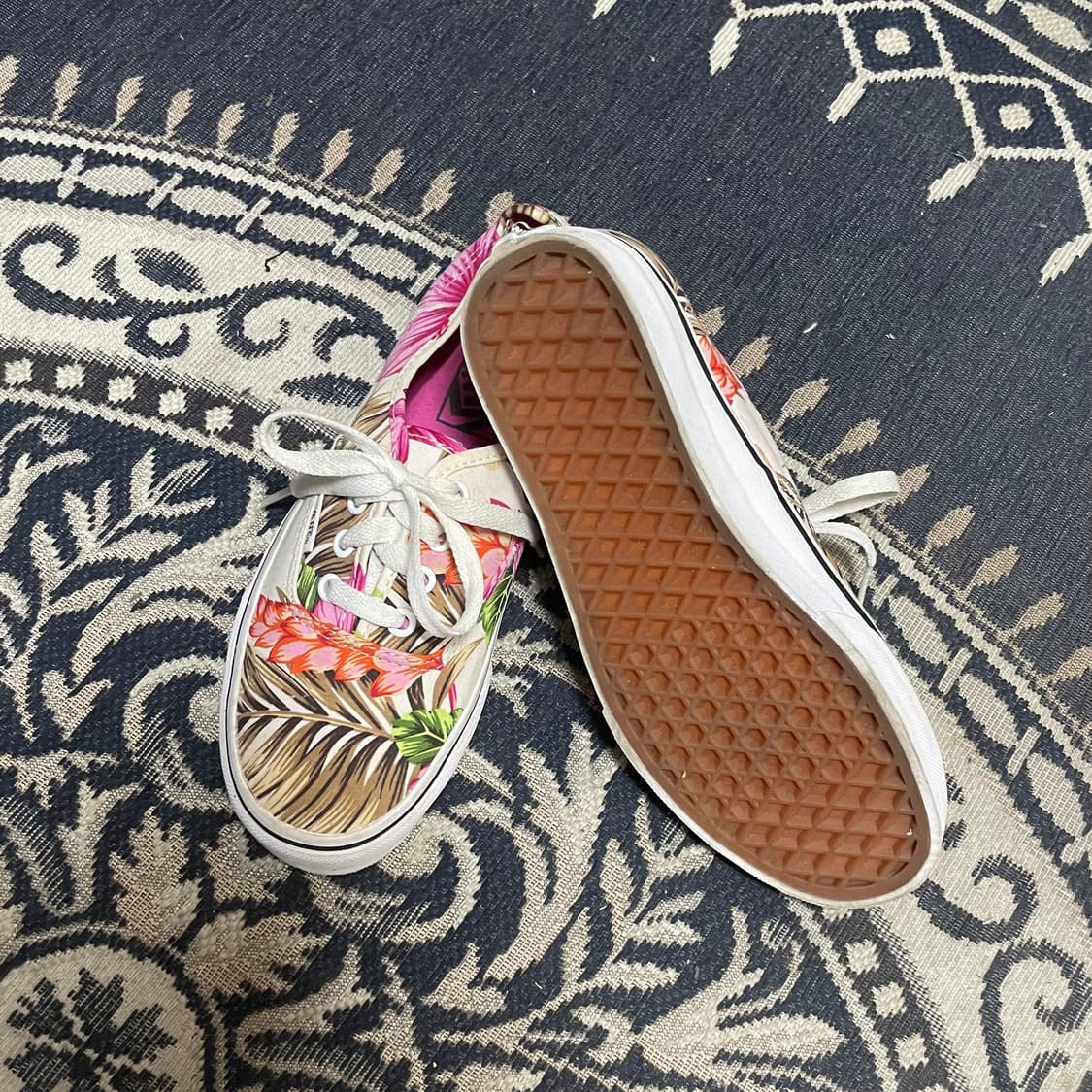 반스 (우먼) 플라워패턴 어센틱 슈즈 상품이미지4