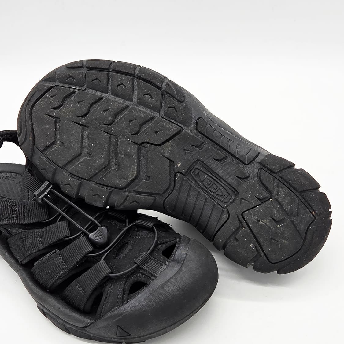  KEEN Newport H2 샌들 블랙 (260)  상품이미지3