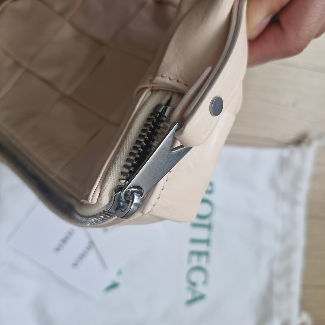 보테가베네타 파우치 상품이미지4